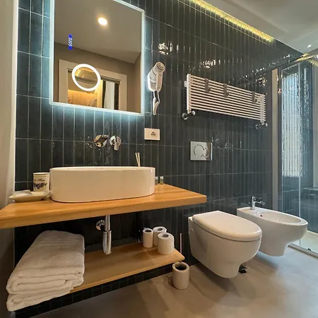 Pensión J & R La Spezia